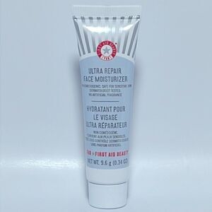🌟 First Aid Beauty Ultra Repair Face Moisturizer